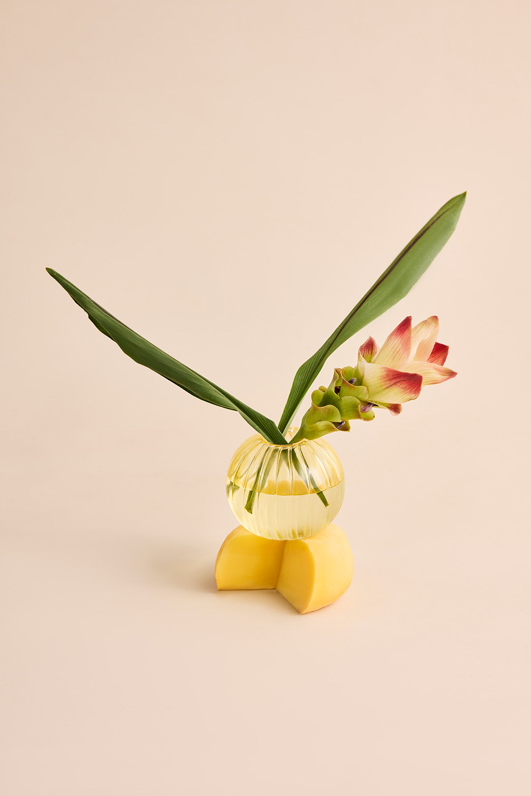 Unique summer yellow candle stands 
